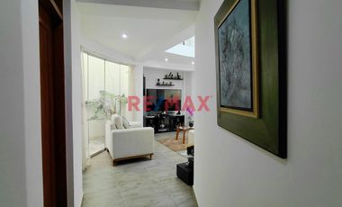 Casa En Venta En Ingenieria Ii Cerca A La Upao