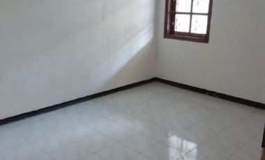 Rumah Tinggal NGINDEN INTAN TIMUR Hadap Barat , Strategis