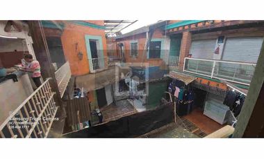 Localito en pasaje bazar Enriquez, Xalapa. Venta.