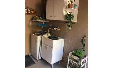 PH EN VENTA EN CASTELAR IMPECABLE!!!