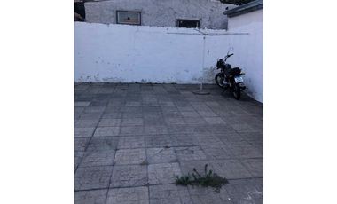 PH EN VENTA EN CASTELAR IMPECABLE!!!