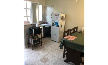 PH EN VENTA EN CASTELAR IMPECABLE!!!