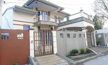 2 Storey House for Rent with 3 Bedroom and Swimming Pool in Angeles City