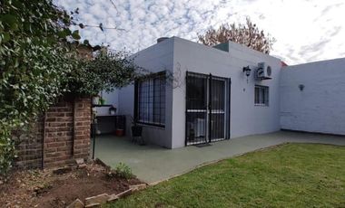 Casa PH en venta en Haedo Chico