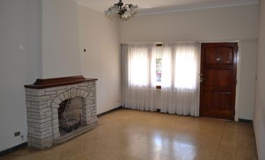 VENTA CHALET MAS DEPTO.