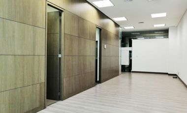 PR8210 Arriendo de oficina en el sector Ciudad del Rio