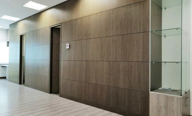 PR8210 Arriendo de oficina en el sector Ciudad del Rio