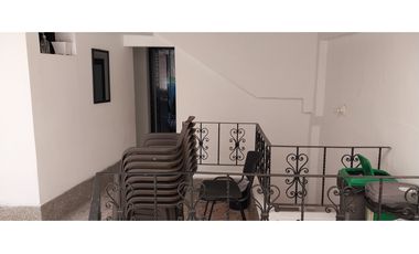 CASA VENTA PERMUTA, ESTADIO MEDELLN, CERCA ESTACION FLORESTA