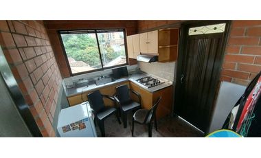 CASA VENTA PERMUTA, ESTADIO MEDELLN, CERCA ESTACION FLORESTA