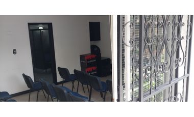 CASA VENTA PERMUTA, ESTADIO MEDELLN, CERCA ESTACION FLORESTA