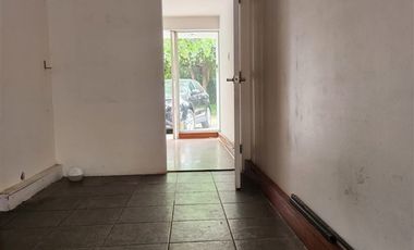 Gran Local Comercial en arriendo en Lo Barnechea