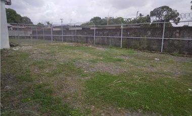 Se Alquila Local en Juan Díaz $1000