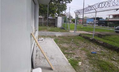 Se Alquila Local en Juan Díaz $1000