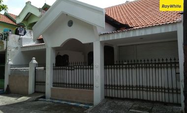 Rumah disewakan di Jawa Timur, Surabaya