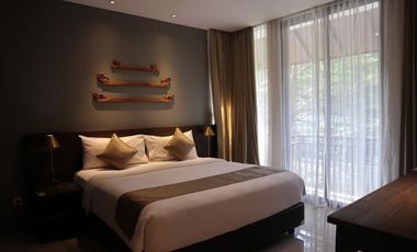 Luxury House for Sale!Hyarta Palagan Full Furnished & Hook