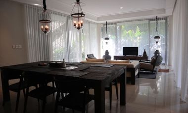 Luxury House for Sale!Hyarta Palagan Full Furnished & Hook