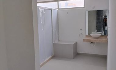 Casa en Esquina en Lomas Tercera ideal para casa u ofocinas