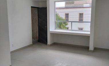 Casa en Esquina en Lomas Tercera ideal para casa u ofocinas