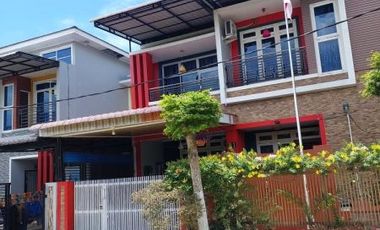 RUMAH DI JUAL DI JL GULAMA ,3 MENIT KE LIIVNG WORD