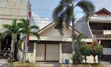 Jual Rumah Strategis Di Jalan Raya Besar Teuku Umar Kota Kediri