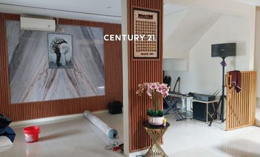 Rumah Bagus Furnish 2 Lantai Di Podomoro Karawang