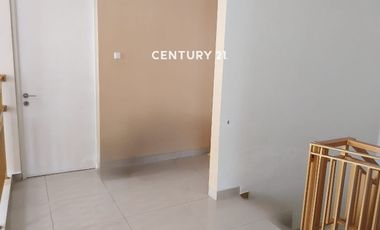 Rumah Bagus Furnish 2 Lantai Di Podomoro Karawang