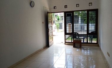 Di Sewakan Rumah Siap Huni 3 Kamar di Batununggal Bandung