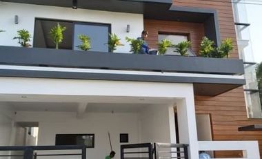 House and Lot for Sale in Greenwoods Pasig City