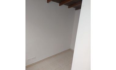 RENTAMOS CASA  DOS NIVELES  LA ESTRELLA - ANTIOQUIA