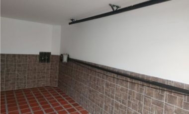 RENTAMOS CASA  DOS NIVELES  LA ESTRELLA - ANTIOQUIA