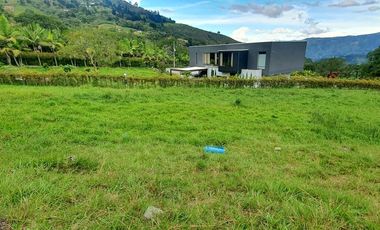 VENDO LOTE EN COPACABANA SECTOR LA VETA