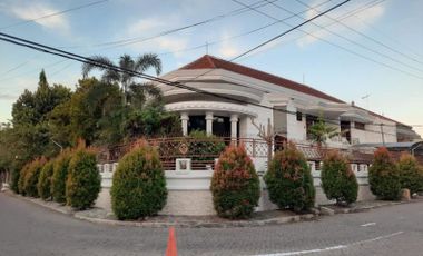 Rumah Villa Kalijudan Indah Hadap sel- barat, Strategis xysai
