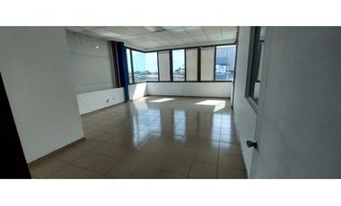 SEA CONFIABLE VENDE OFIDEPOSITO EN VIA TOCUMEN