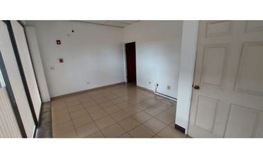 SEA CONFIABLE VENDE OFIDEPOSITO EN VIA TOCUMEN