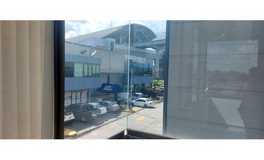 SEA CONFIABLE VENDE OFIDEPOSITO EN VIA TOCUMEN