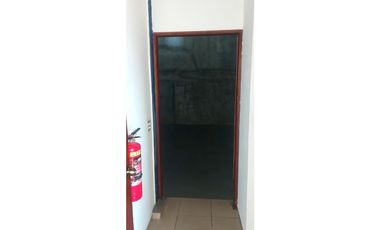 SEA CONFIABLE VENDE OFIDEPOSITO EN VIA TOCUMEN