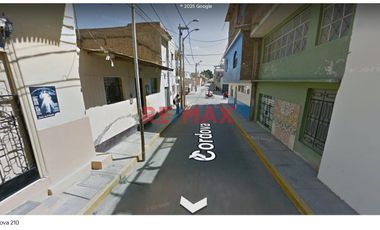 ✨¡Oportunidad Única en Sullana!✨

Descubre tu próximo hogar en la encantadora Calle Cordova, en el corazón de Sullana, Piura. Esta hermosa casa urba