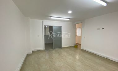 oficina en arriendo en provenza. Cod A776200