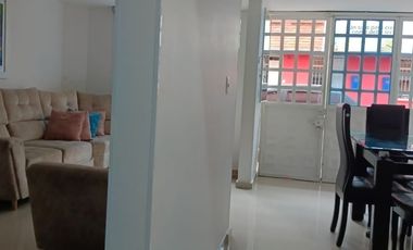 HERMOSA CASA DE 3 NIVELES EN VENTA EN COAVICONSA. Cod V6048