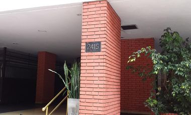 VENTA: Departamento 2 Amb. con Patio y Balcón - Belgrano