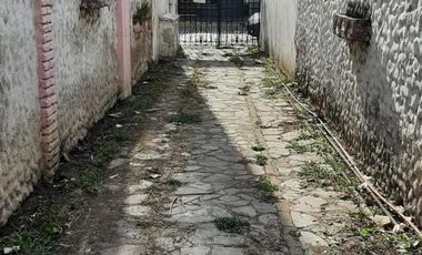 DUPLEX DE 3 AMBIENTES A RECICLAR C/ COCHERA EN VENTA - MORON CENTRO