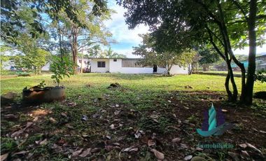 VENDO CASA DE 1000M2 EN CALDERA PUEBLO