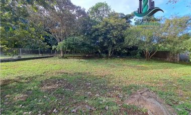 VENDO CASA DE 1000M2 EN CALDERA PUEBLO