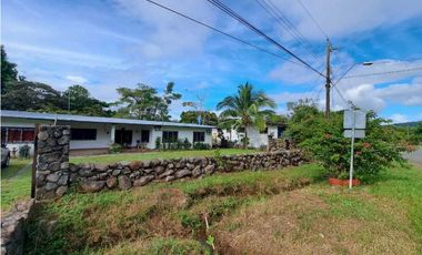 VENDO CASA DE 1000M2 EN CALDERA PUEBLO