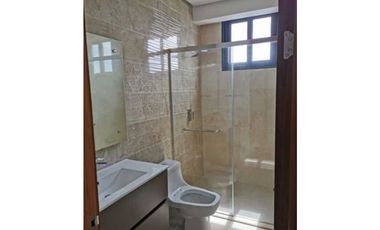 SE VENDE APARTAMENTO EN COSTA DEL ESTE PISO ALTO PH MATISSE