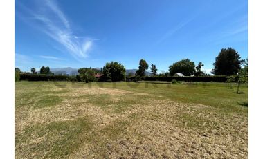 Se vende parcela amoblada en Paine