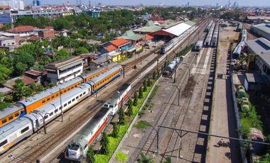Tanah Besar Surabaya Pusat Raya Bubutan Tugu Pahlawan P Turi