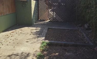 Casa en arriendo con 4 dormitorios en Reñaca, Viña del Mar