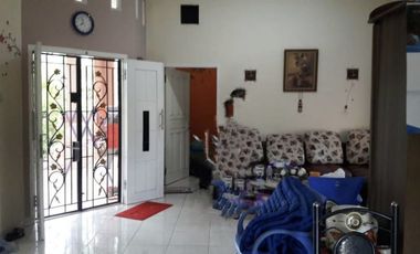 Rumah Halaman Luas di Kayu Besi Namang Bangka Tengah