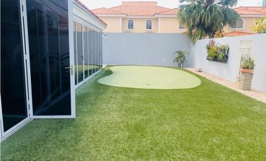 ALQUILER CASA COSTA DEL ESTE